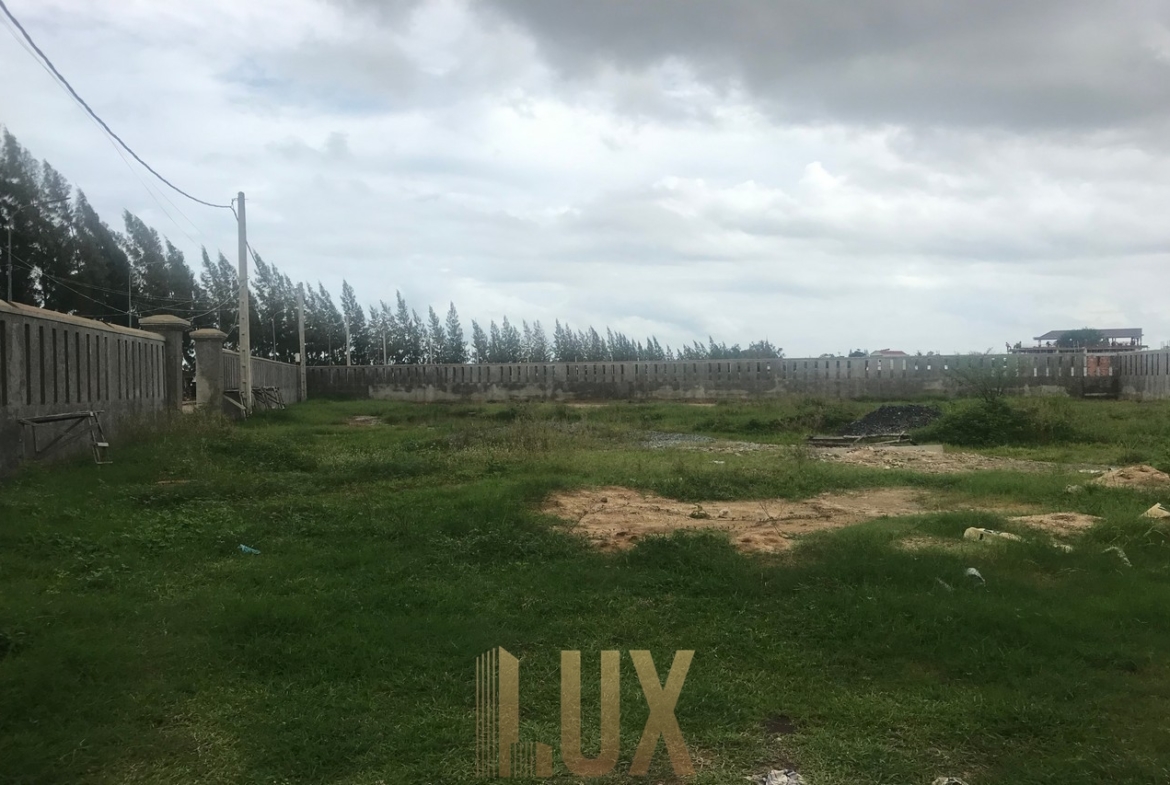 LOVELY RIVERSIDE LAND FOR SALE ON FISH ISLAND, KAMPOT Apartment